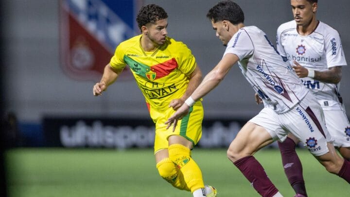 Times se enfrentam pela Série C 2026 (Foto: Lucas Gabriel Cardoso, Brusque)