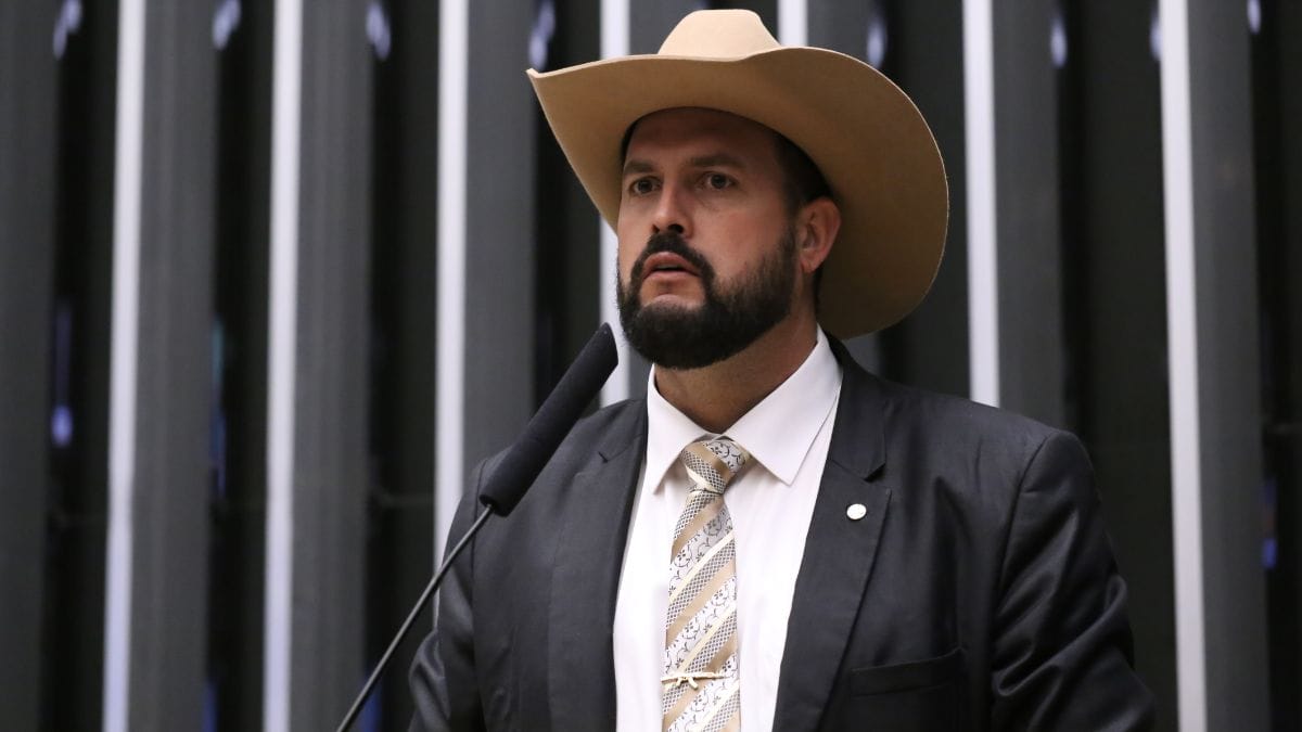 Discussão e votação de propostas legislativas. Dep. Zé Trovão (PL - SC)