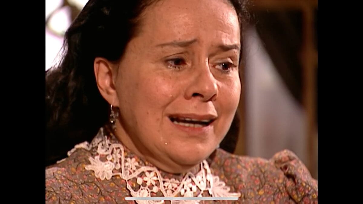 Giuliana amea&ccedil;a voltar para Marco Ant&ocirc;nio e Gumercindo descobre ser pai de Jos&eacute; Alceu na reprise de Terra Nostra. Veja os resumos da semana.