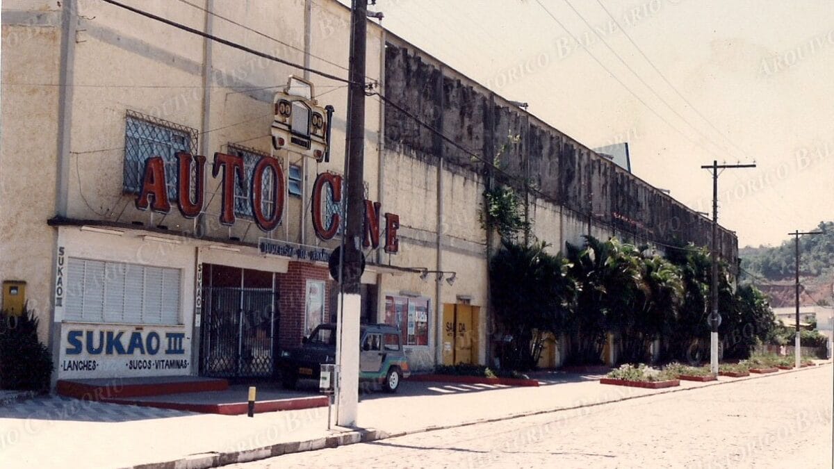 Balne&aacute;rio Cambori&uacute; j&aacute; teve o maior cinema drive-in do Brasil