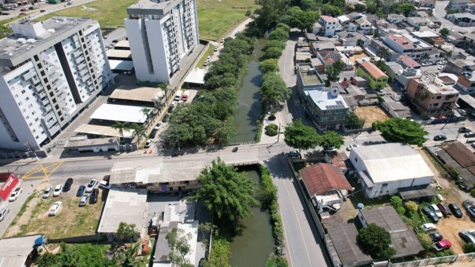 Obra milionária deve descongestionar trânsito em cidade do Litoral