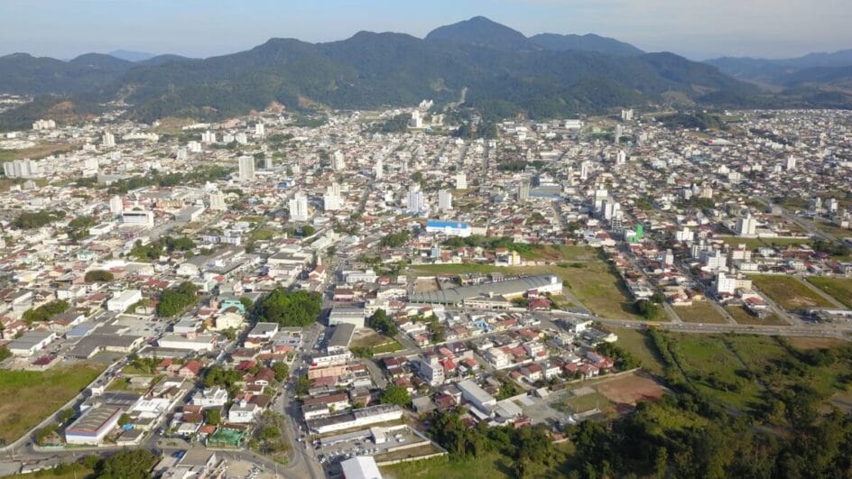 Oportunidade de emprego em Camboriú