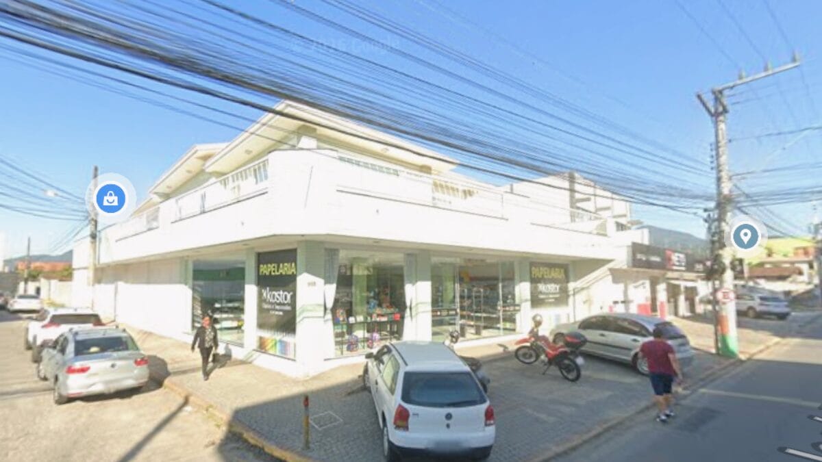 Com&eacute;rcios antigamente em Cambori&uacute;