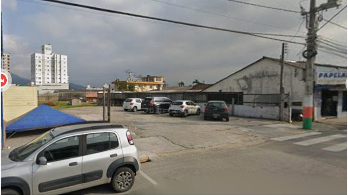 Com&eacute;rcios antigamente em Cambori&uacute;