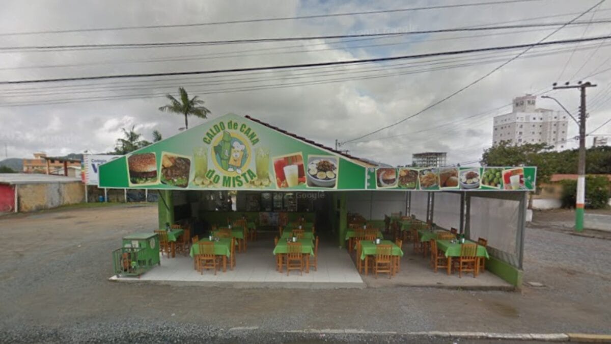 Com&eacute;rcios antigamente em Cambori&uacute;