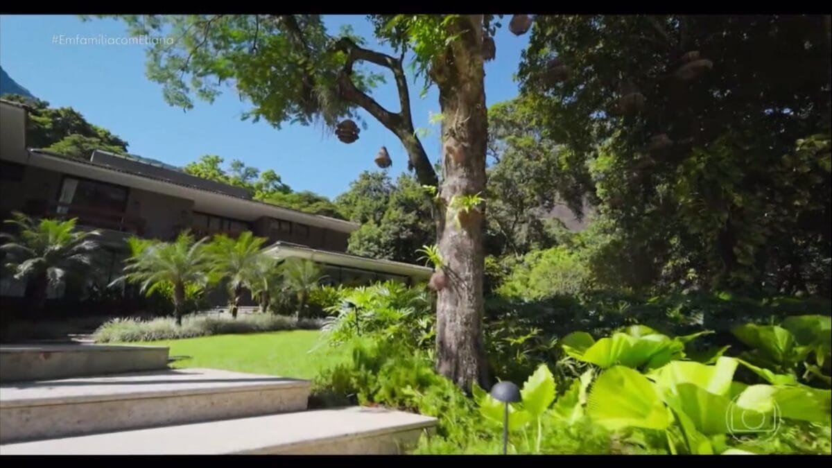 casa da cantora anitta na eliana (13)