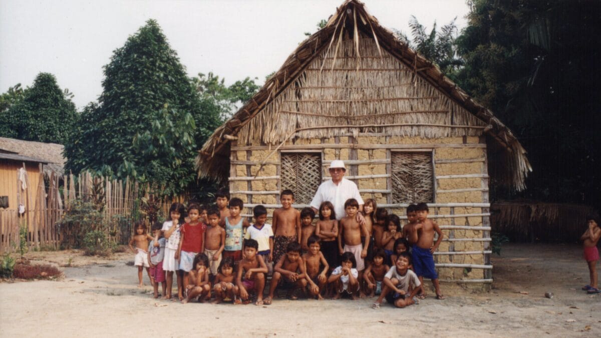 Quem &eacute; o fundador do Congresso dos Gide&otilde;es Mission&aacute;rios da &Uacute;ltima hora de Cambori&uacute;