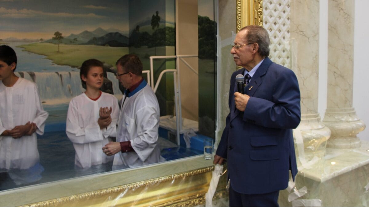 Quem &eacute; o fundador do Congresso dos Gide&otilde;es Mission&aacute;rios da &Uacute;ltima hora de Cambori&uacute;