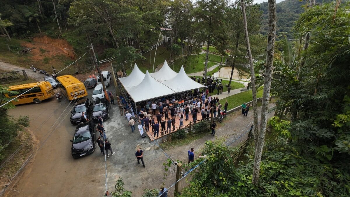 Assinada a ordem de servi&ccedil;o para o Morro do Encano