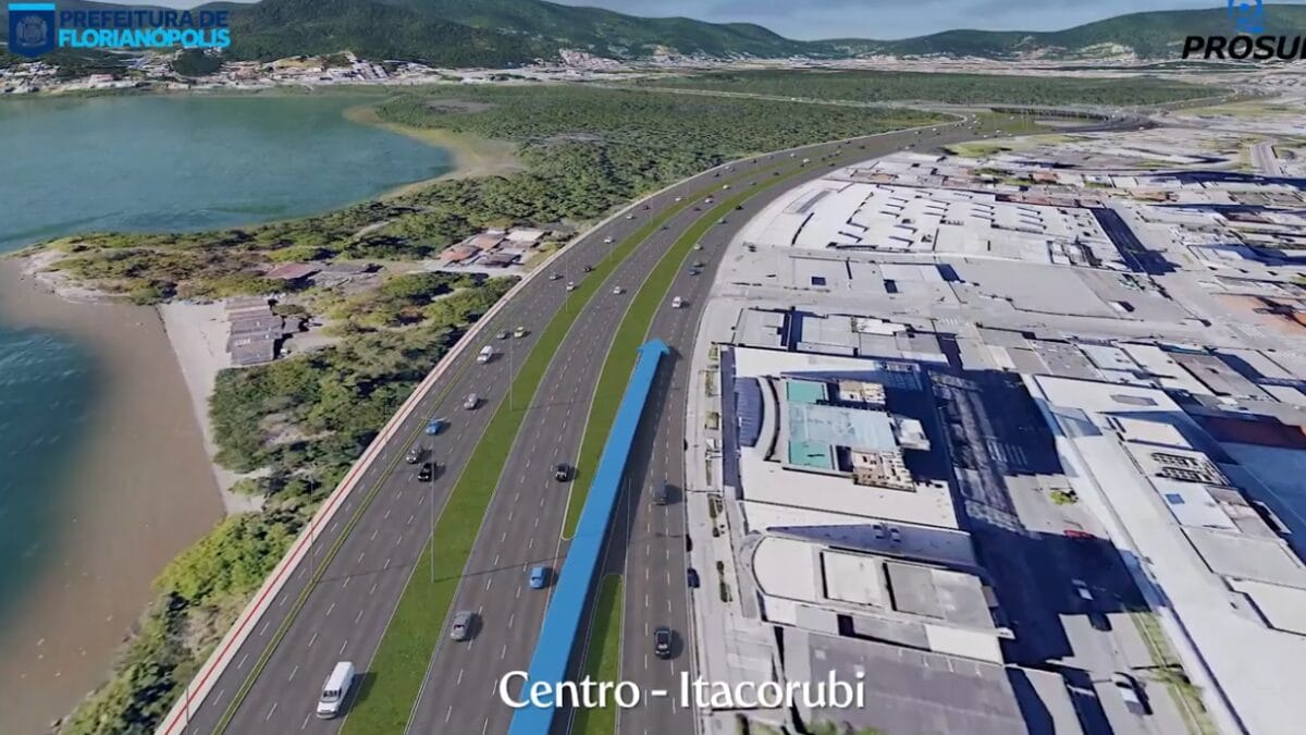 Perspectiva a&eacute;rea do acesso Centro&ndash;Itacorubi, com vias ampliadas, canteiro central e integra&ccedil;&atilde;o do novo elevado &agrave; malha vi&aacute;ria existente, em meio a &aacute;reas de vegeta&ccedil;&atilde;o.