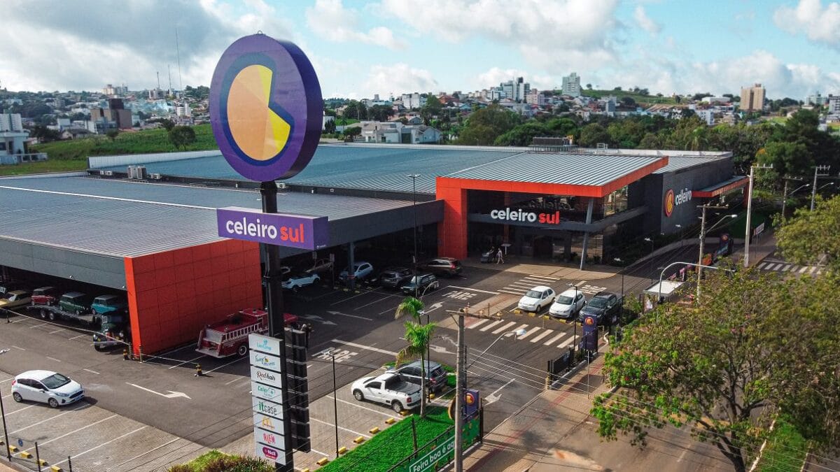 Grupo Pereira amplia presença no Oeste catarinense com incorporação de quatro supermercados e um atacadista