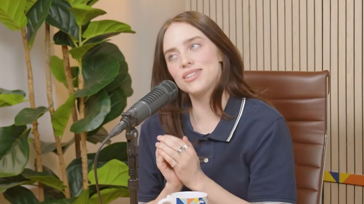 Aos 24 anos, cantora detalha como vive com síndrome de Tourette
