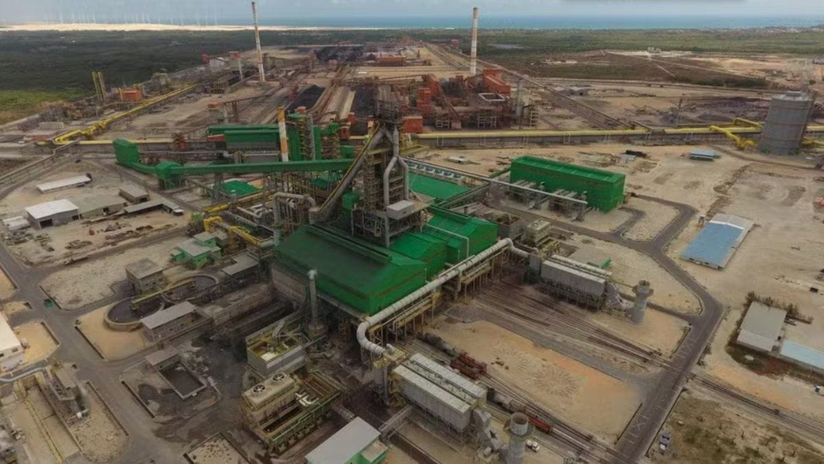A Posco Brasil foi fundada para atuar na construção da Companhia Siderúrgica do Pecém (CSP), em São Gonçalo do Amarante (CE)
