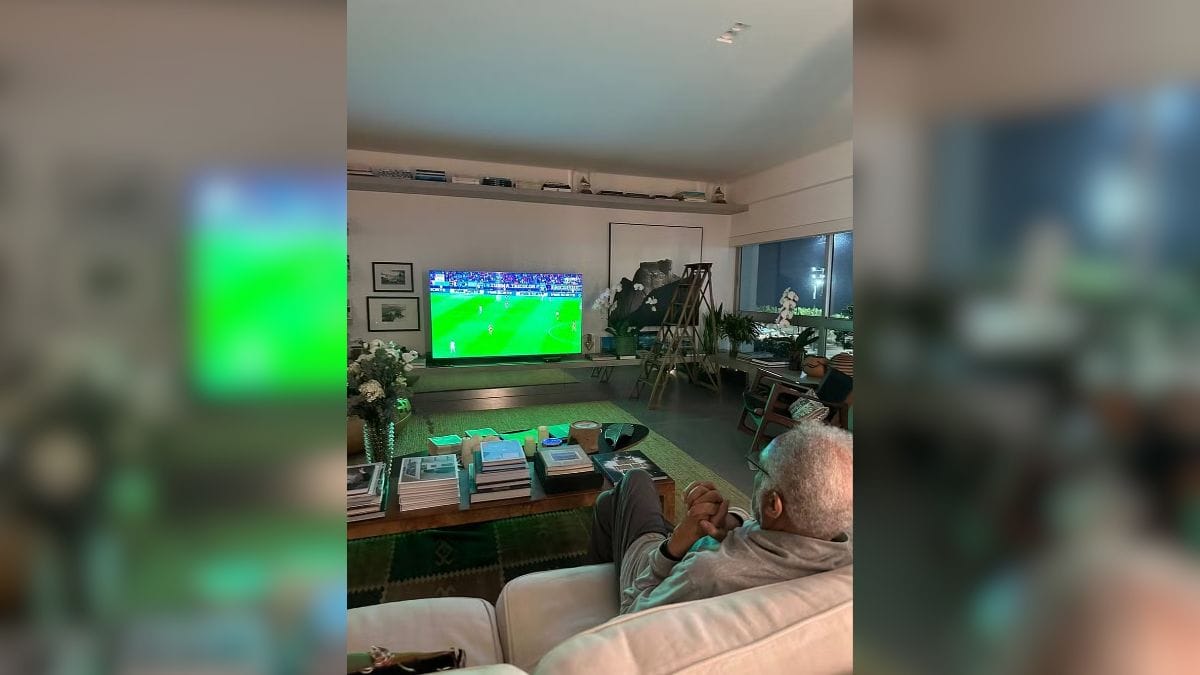 Cantor coloca &agrave; venda apartamento de 344m&sup2; por ter ficado pequeno (5)