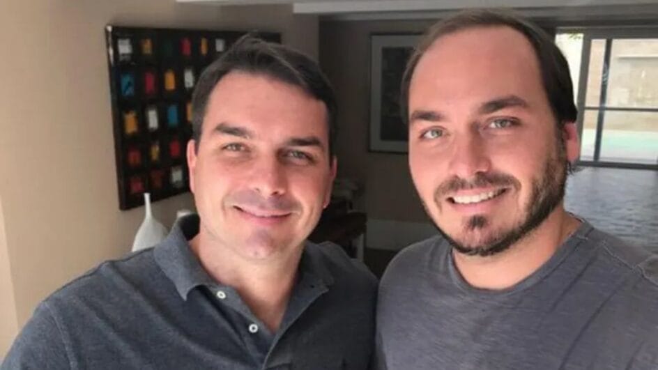 Carlos Bolsonaro sai em defesa de Flávio após vazamento de ádio a Vorcaro Veja a verdade