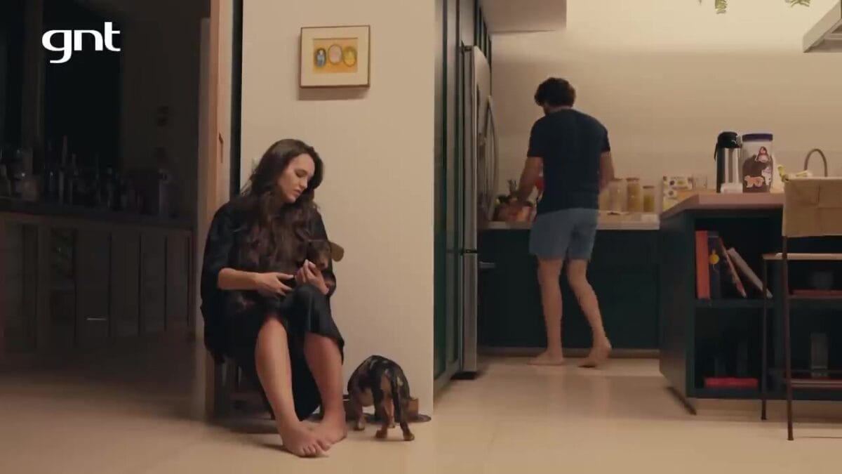 Casa ex BBB Rafa Kalimann e cantor Nattan