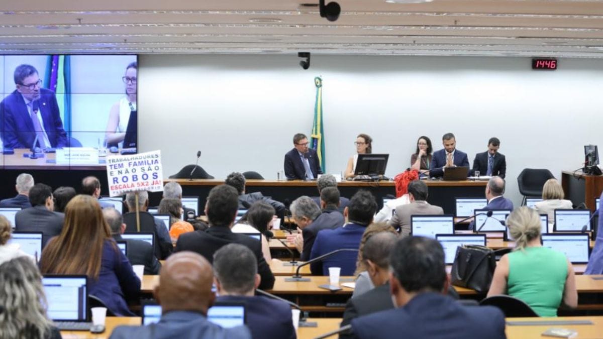 Fim da escala 6x1: Câmara dá início à contagem regressiva para votar PEC; veja o que falta