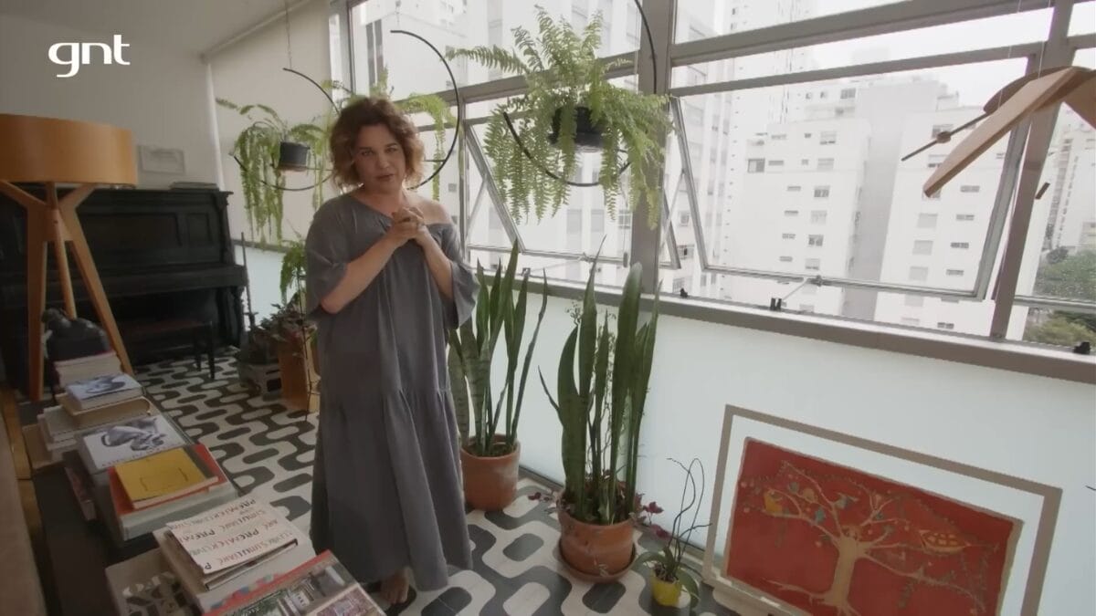 Como é a casa de Isabel Teixeira, a Pilar da novela Quem Ama Cuida