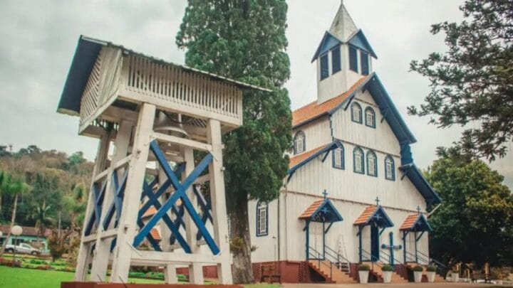Igreja em São João do Oeste