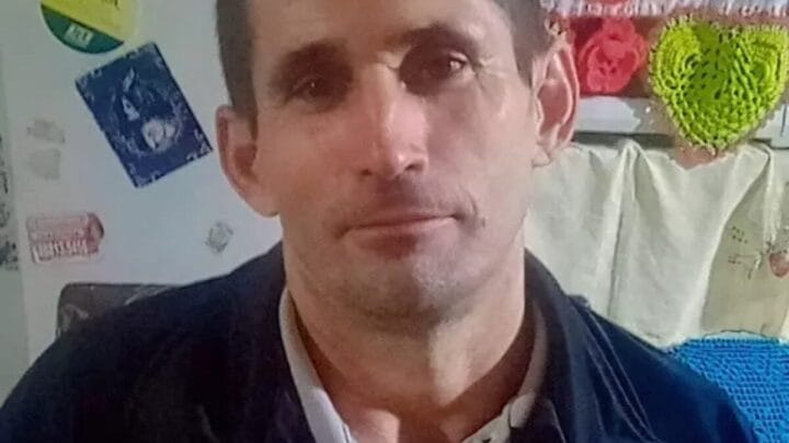 Agricultor morre após trator cair dentro de açude em SC: “custa acreditar”, diz irmã
