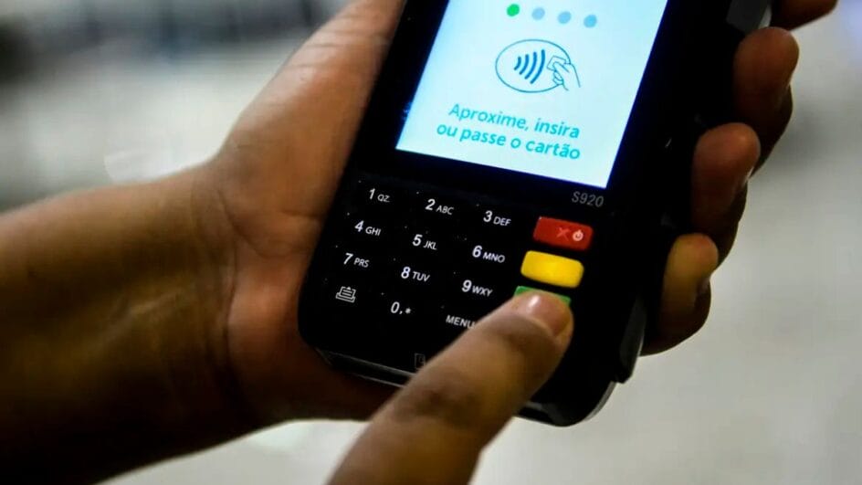 Máquina de cartão crédito e débito