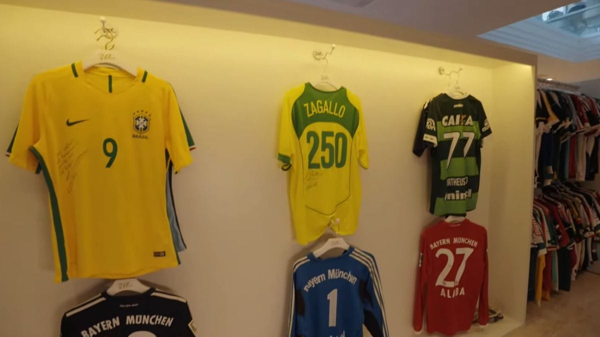 Ídolo do Verdão tem coleção histórica (Foto: Podpah, Reprodução)