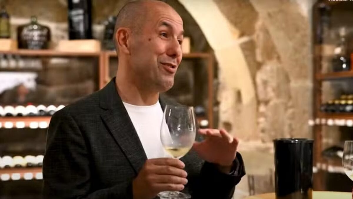 Leonardo Jardim em degustação de vinho — Foto: Reprodução/ Garrafeira Nacional