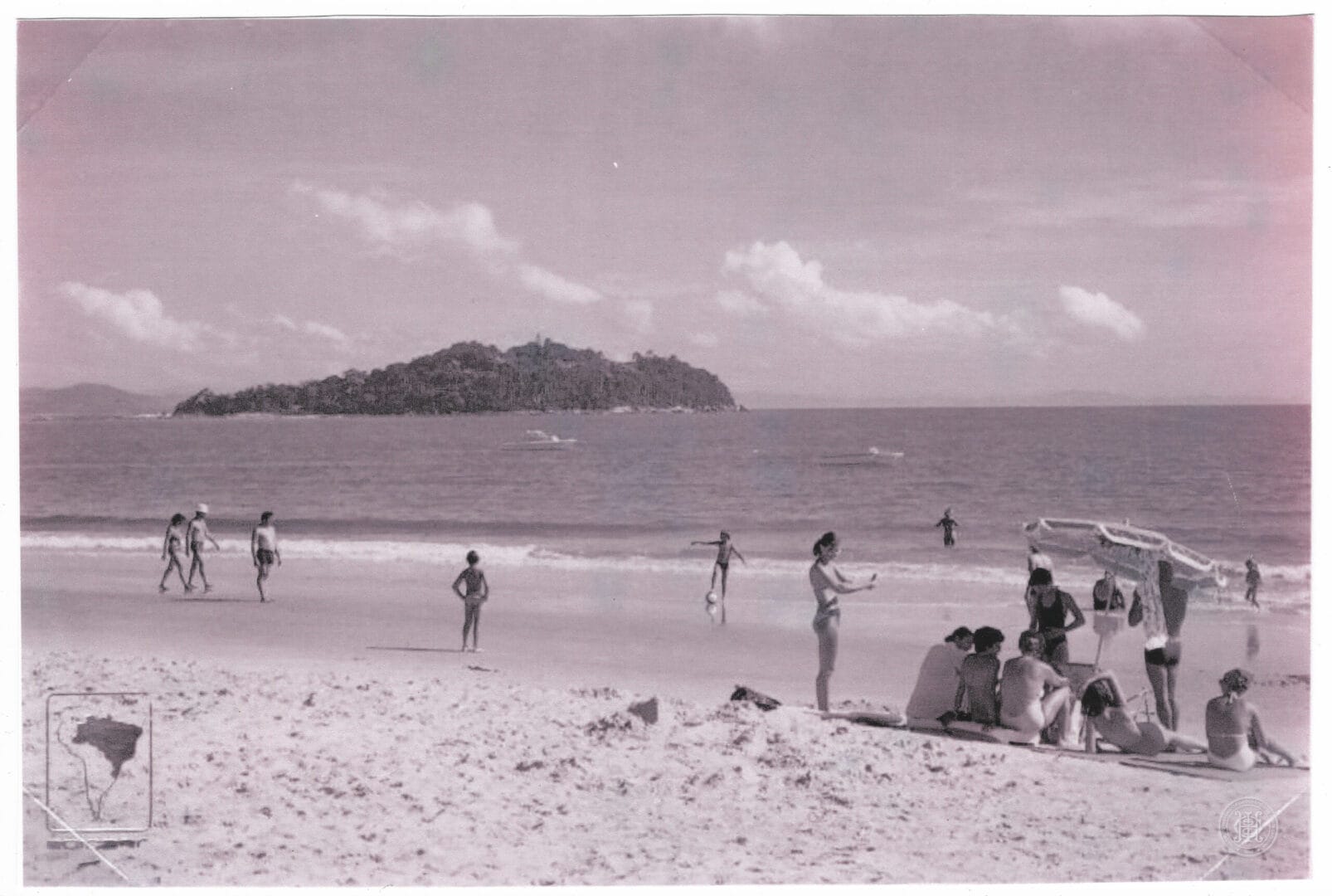 Praia de Canasvieiras, em Florian&oacute;polis
