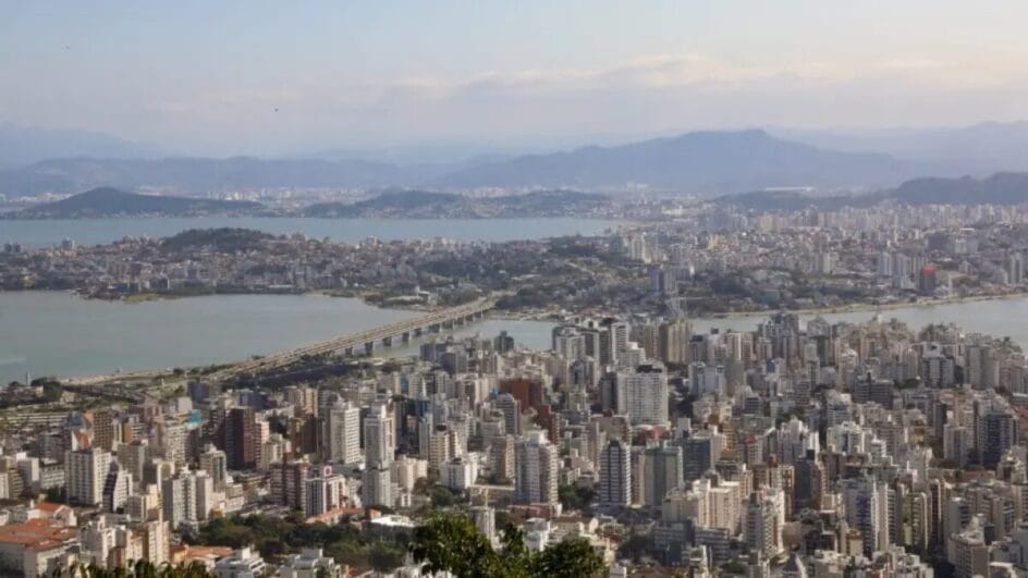 Resultado da Mega-Sena 3012 duas apostas de SC ficam a um número de faturar R$ 6 milhões