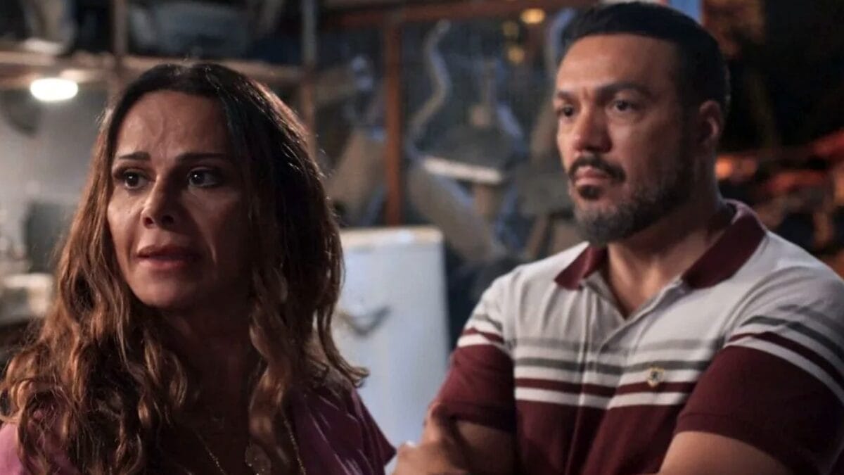 Viviane Araújo revela pedido feito a Belo após atitude em shows “Não gostei, achei nada a ver”