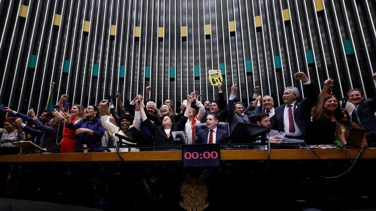 Câmara dos Deputados aprova fim da escala 6x1