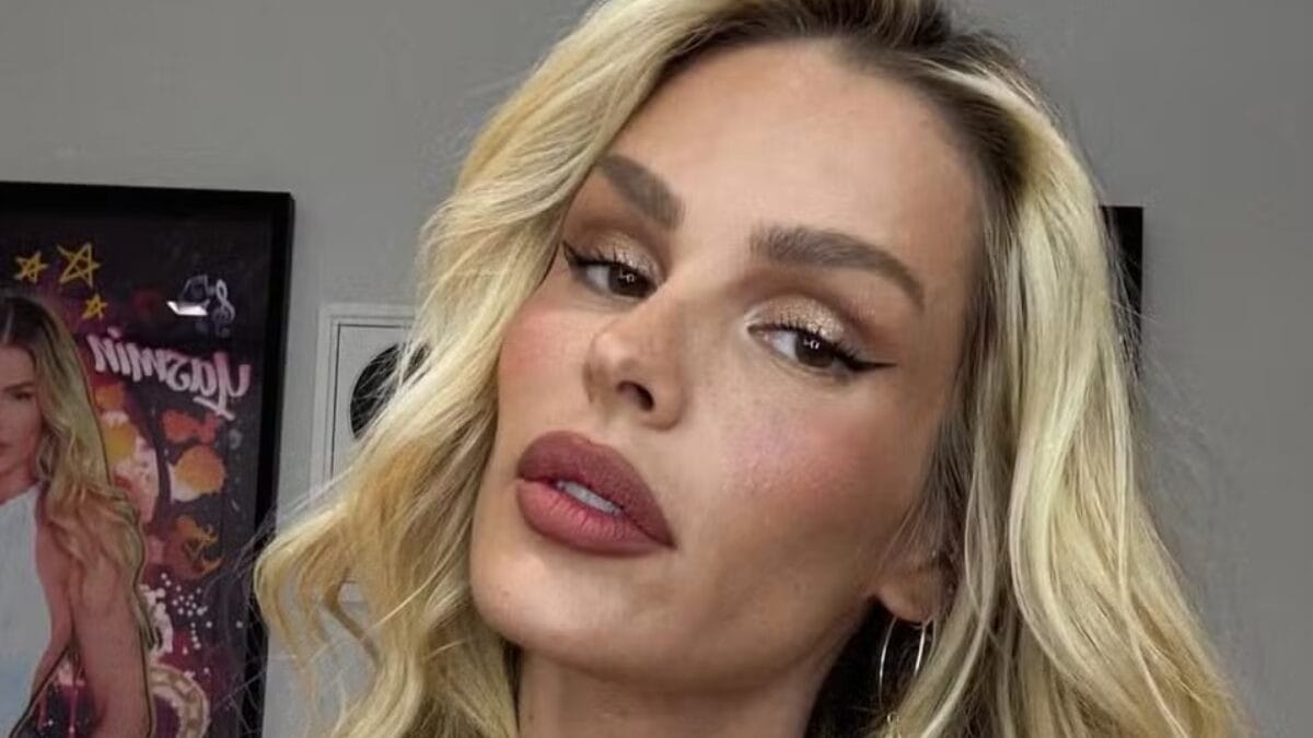 Yasmin Brunet afirma que há raças de ETs na terra fingindo que são humanos (1)