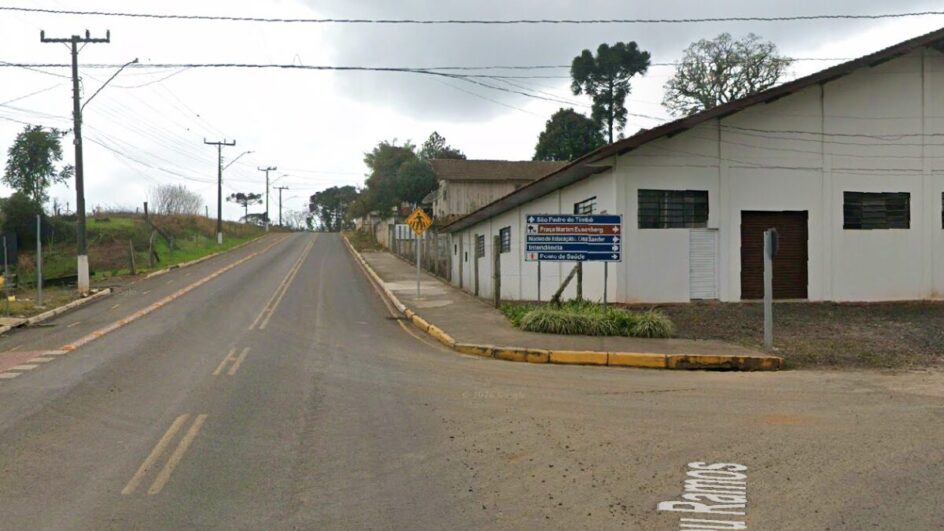 Cruzamento onde o atropelamento aconteceu (Foto: Google Street View, Reprodução)