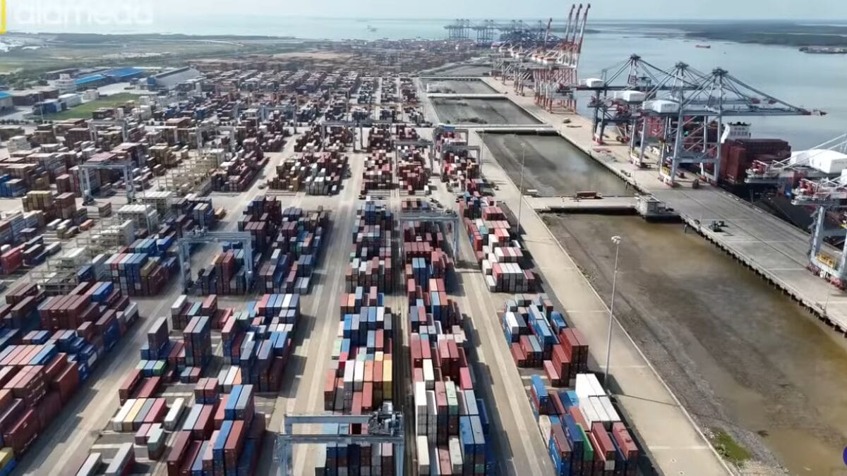 Na esquina do Atl&acirc;ntico, TikTok constr&oacute;i data center de R$ 200 bi com 15 avi&otilde;es da China/m&ecirc;s