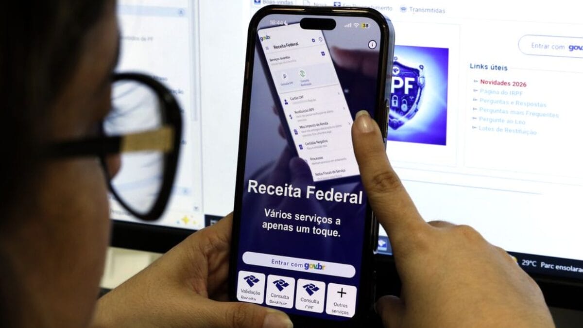 Contribuinte que não enviou declaração terá que pagar multa por atraso (Foto: Bruno Peres, Agência Brasil)