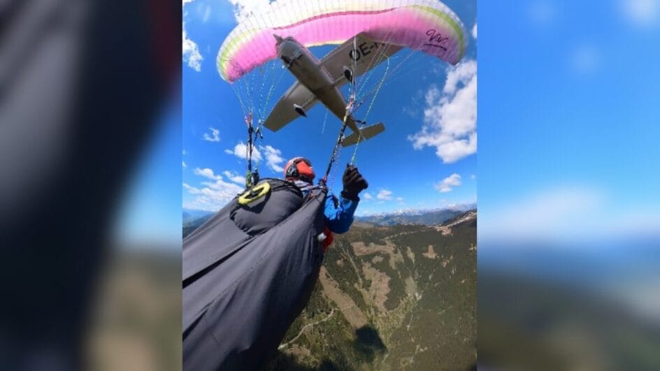 Imagens impressionantes mostram momento em que o avião atinge o parapente (Foto: Redes sociais, Reprodução)