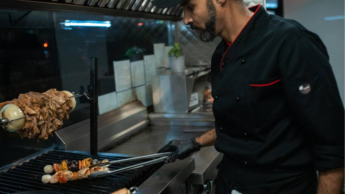 Com menos gordura circulando, a cozinha fica mais limpa e agradável (Foto: Pexels)