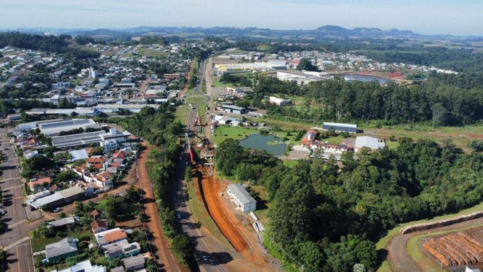 R-163, entre São Miguel do Oeste e Dionísio Cerqueira