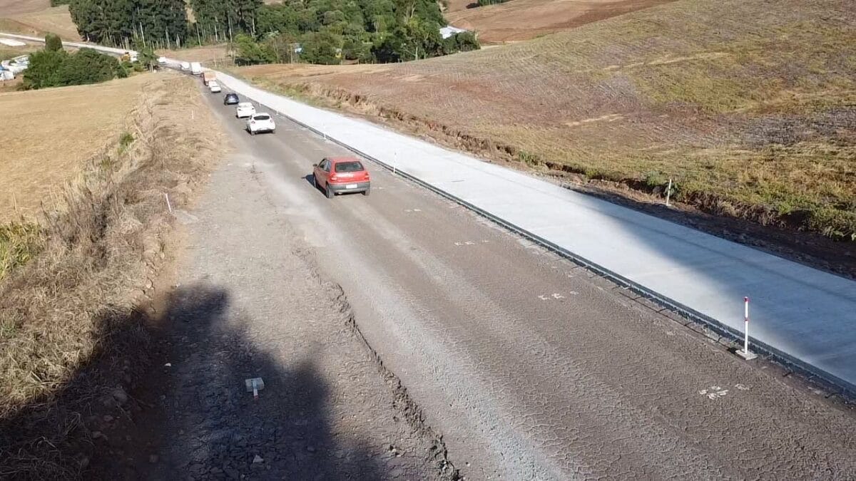 Rodovia recebe tecnologia inédita e muda o mapa do transporte entre SC e Paraná