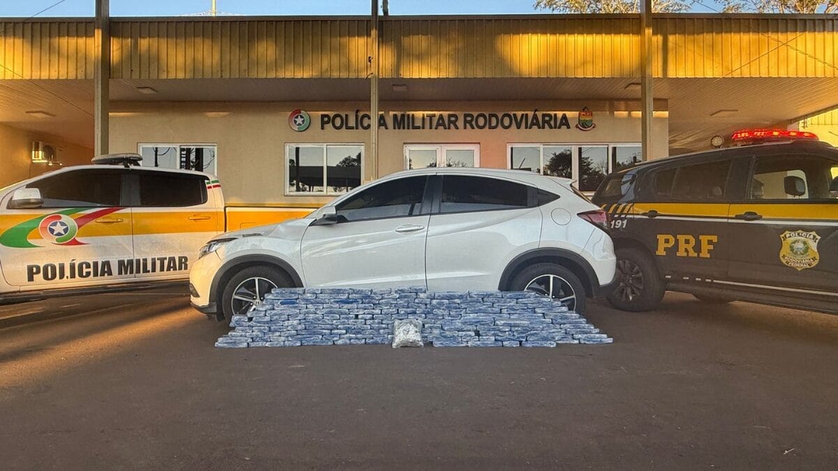 Nervosismo de casal em rodovia de SC entrega carregamento milion&aacute;rio vindo do Paraguai