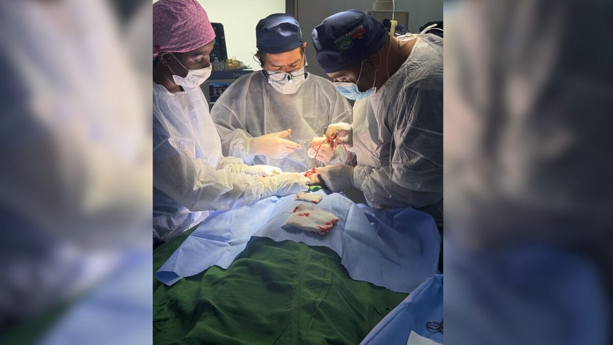 &ldquo;Devolveram o sorrir&rdquo;: a hist&oacute;ria por tr&aacute;s das 80 cirurgias faciais que m&eacute;dico de SC ajudou a fazer na &Aacute;frica