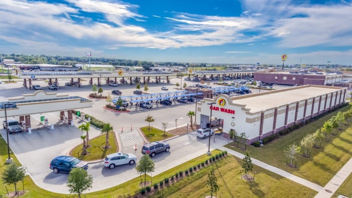 A famosa rede de combust&iacute;vel Buc-ee's (Foto: Divulga&ccedil;&atilde;o, Buc-ee's)