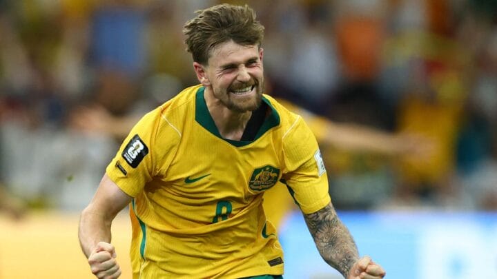 Connor Metcalfe fez o segundo gol australiano (Foto: REUTERS)