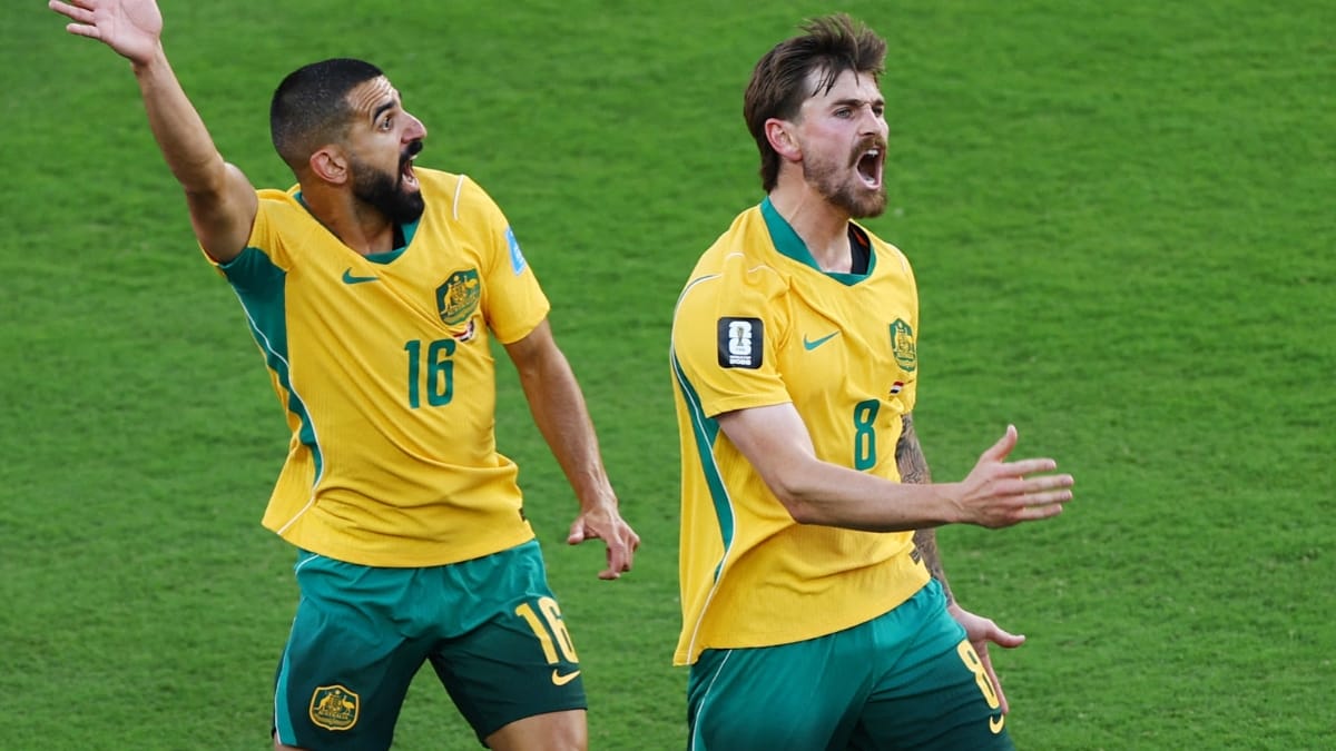 Australianos conseguiram a segunda colocação do grupo (Foto: REUTERS)