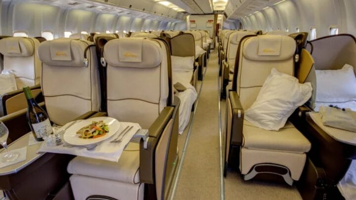 Avião que a Seleção Brasileira decola para os EUA (Foto: Divulgação, Aeronexus)