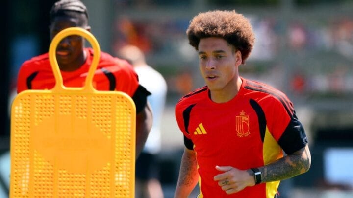 Axel Witsel é titular da seleção da Bélgica (Foto: IMAGN IMAGES via Reuters/Steven Bisig)
