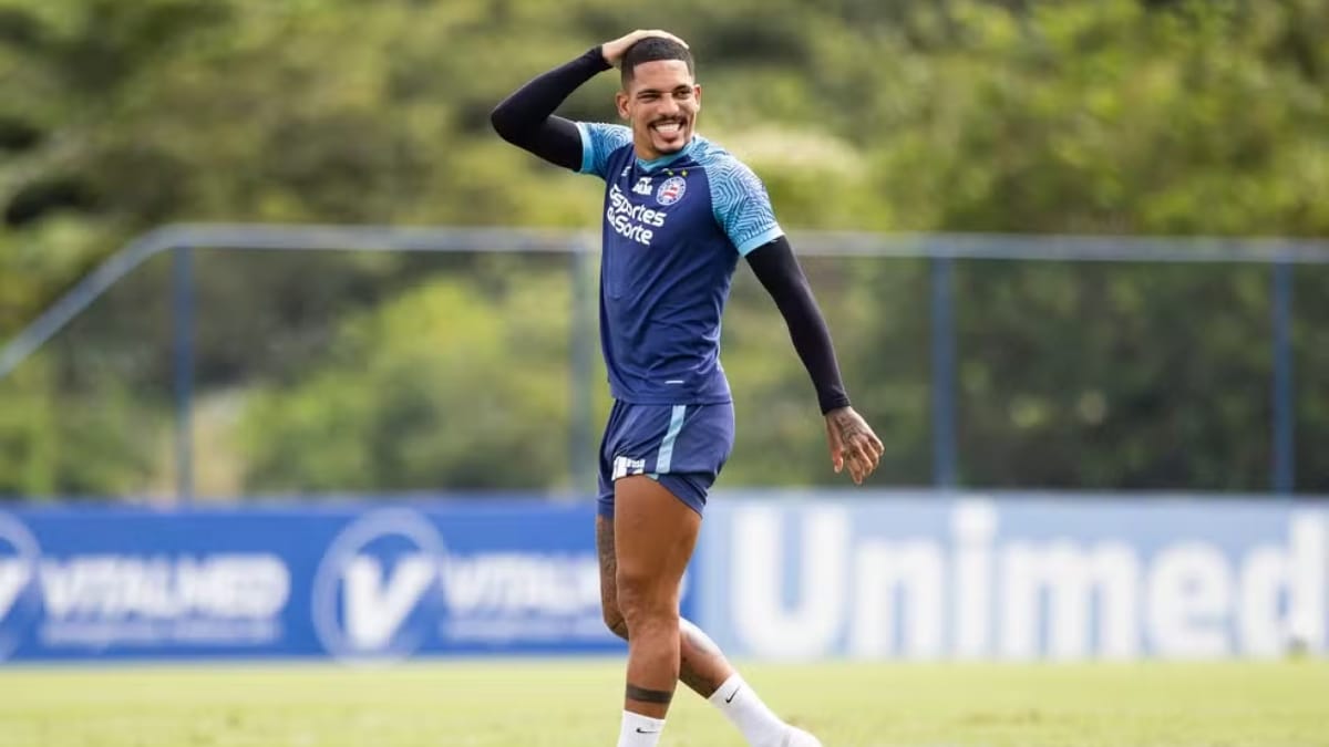 Gilberto fecha com Athletico e é o segundo reforço do Furacão