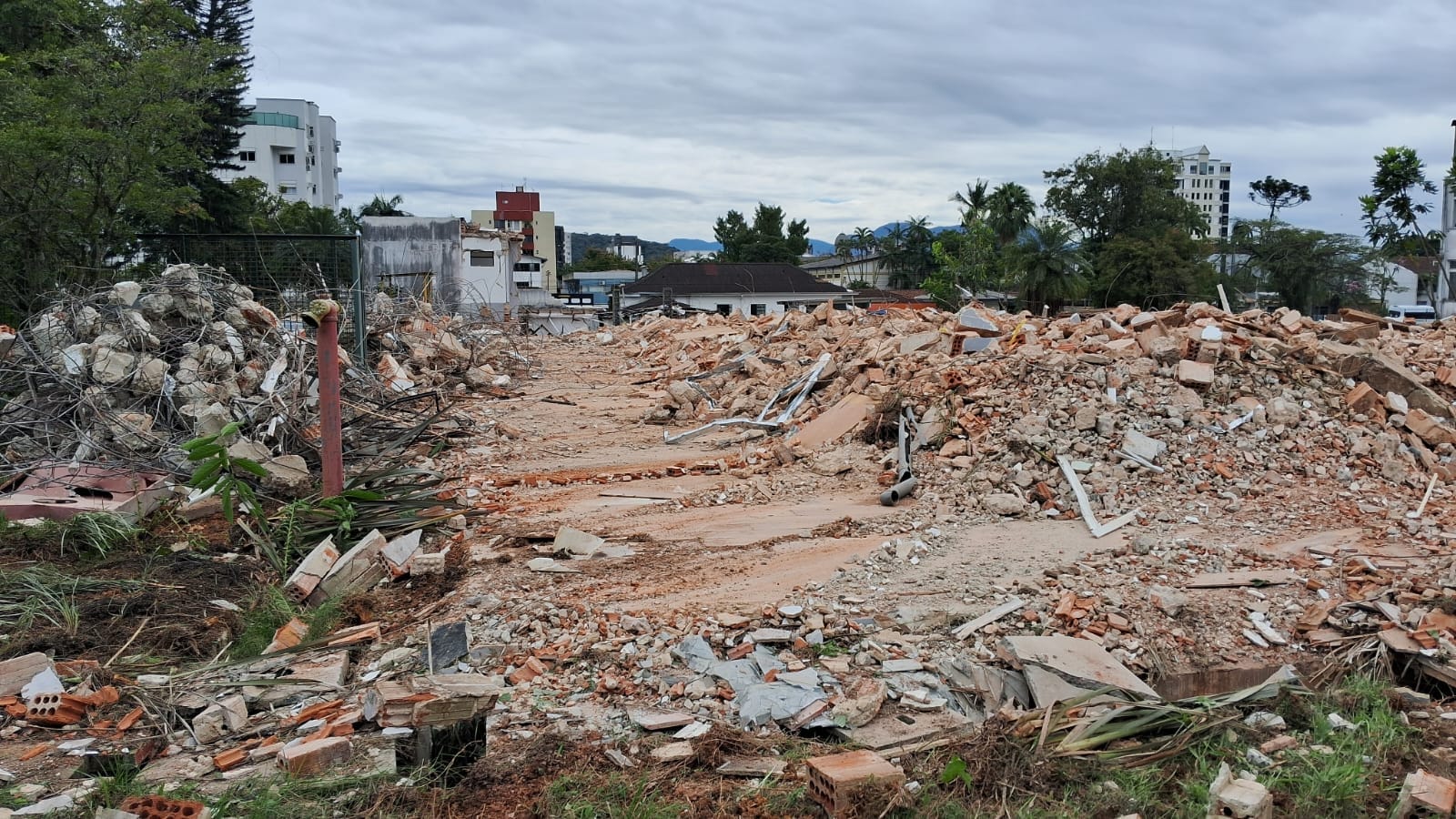 Kavo, demolição da Kavo em Joinville
