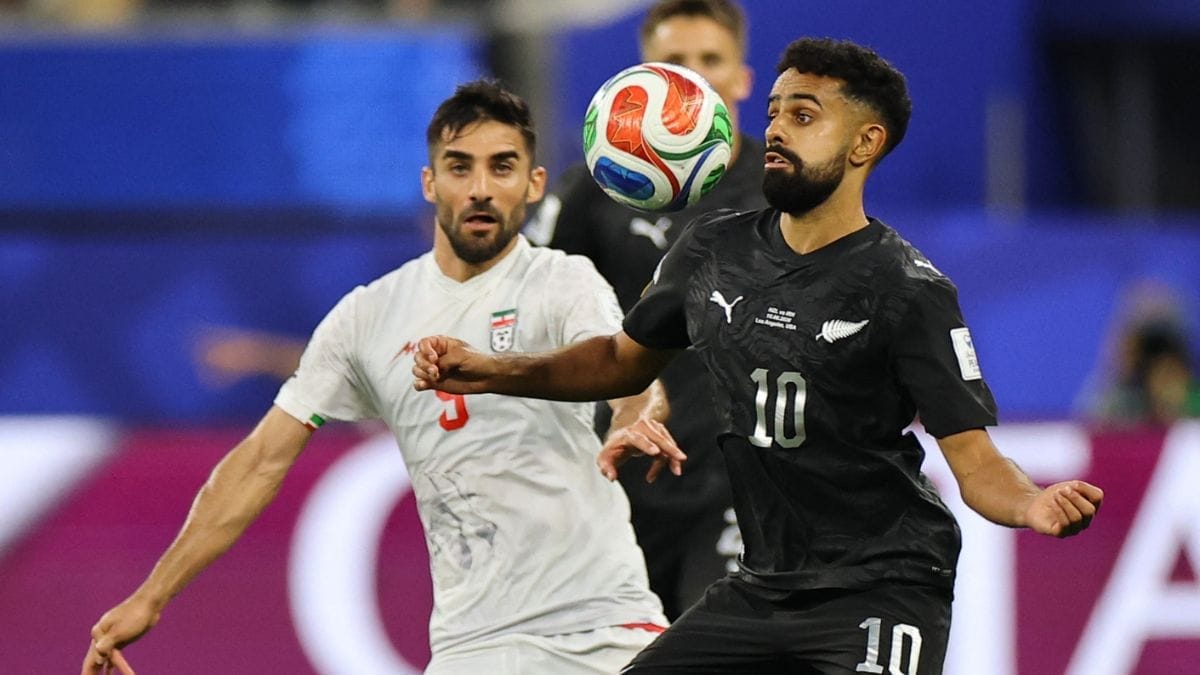 Seleções empataram na estreia pela Copa (Foto: REUTERS, Daniel Cole)