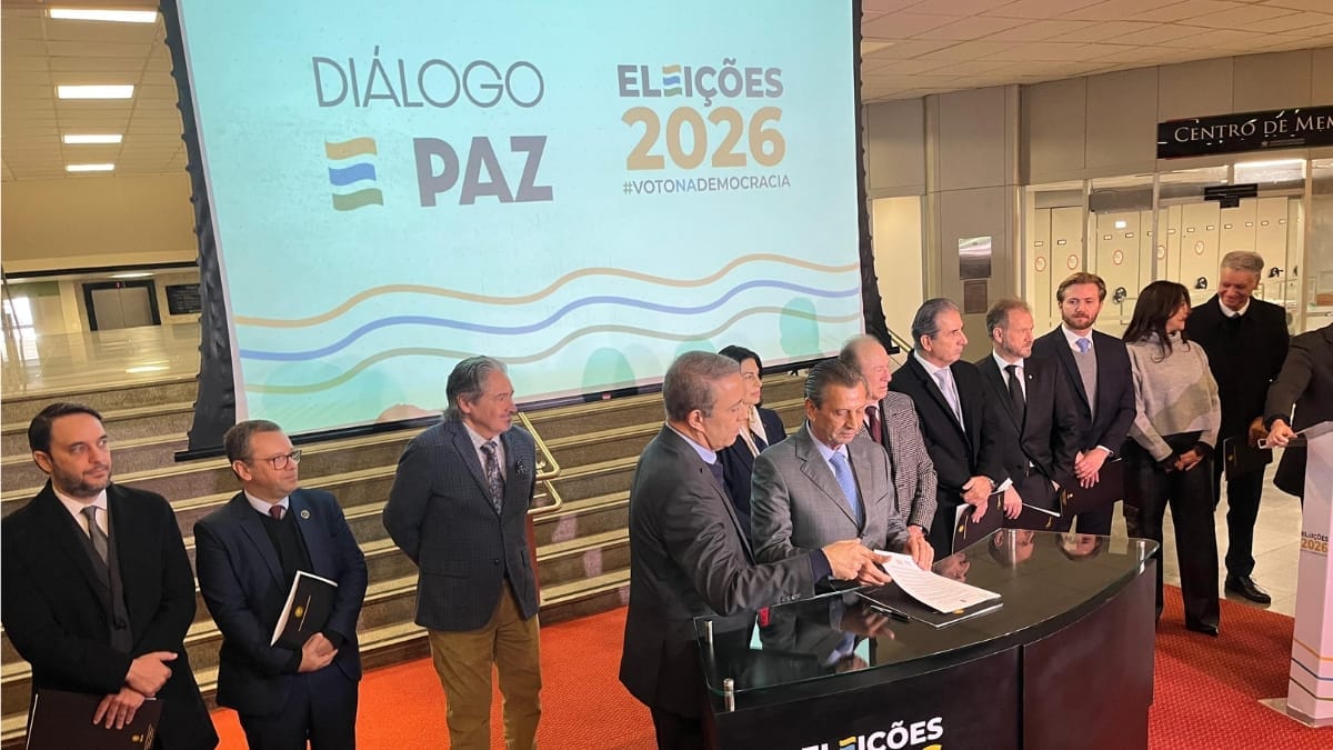 Lançamento campanha institucional "Diálogo e Paz - Eleições 2026” na Alesc (Foto: Carol Fernandes, NSC TV)